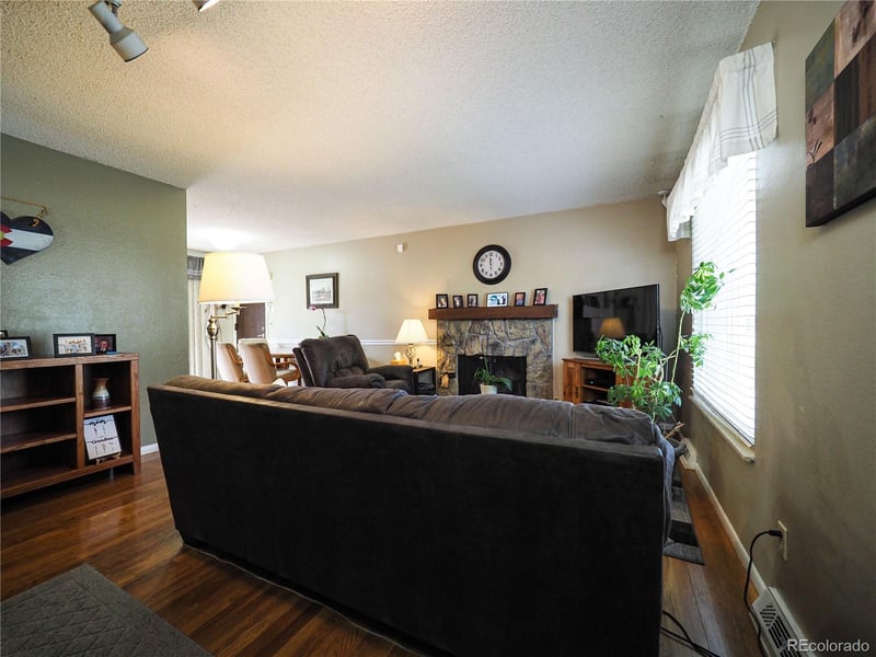 5035 Weaver Ave, Centennial, CO 80121