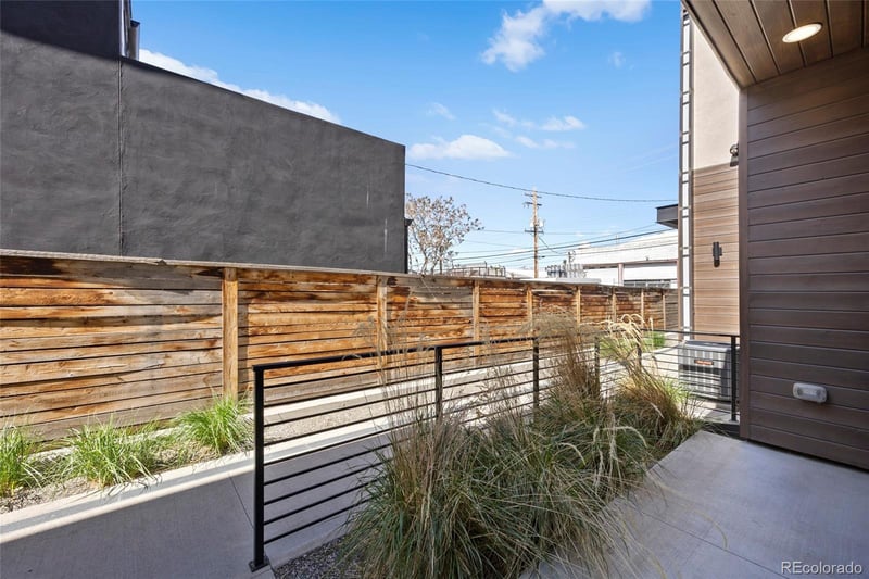 2929 Lawrence St #3, Denver, CO 80205