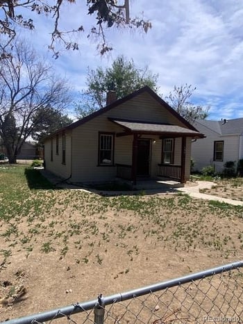 1926 Hanover St, Aurora, CO 80010