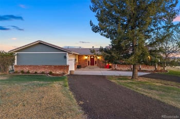 8454 Sundown Trl, Parker, CO 80134