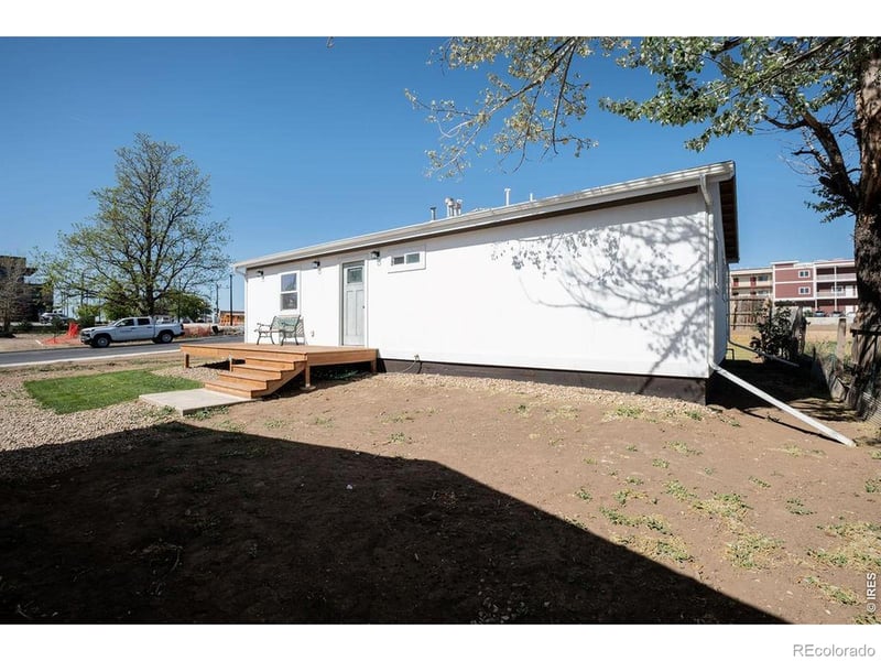 206 3rd St, Mead, CO 80542