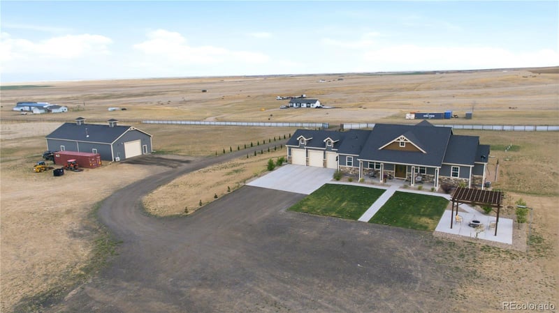 59601 56th Ave, Strasburg, CO 80136