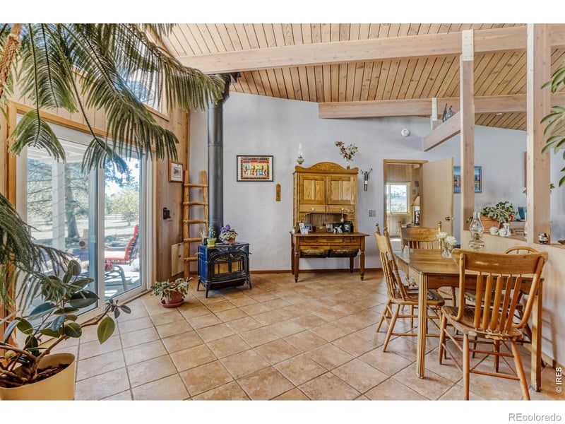 6036 Saint Vrain Rd, Longmont, CO 80503