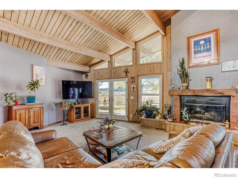 6036 Saint Vrain Rd, Longmont, CO 80503