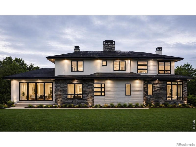 9715 Meadow Ridge Ln, Longmont, CO 80504