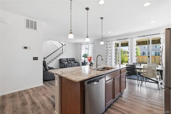 25542 Bayaud Pl, Aurora, CO 80018