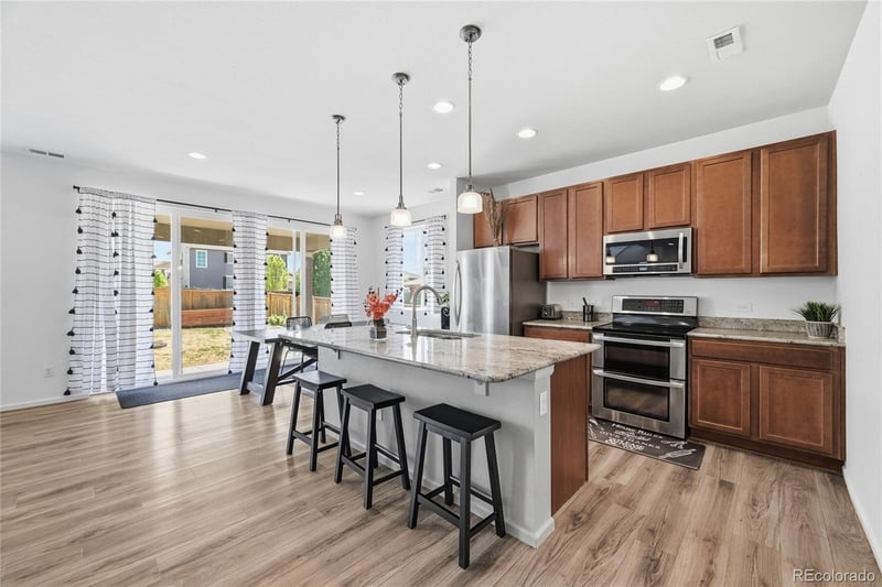 25542 Bayaud Pl, Aurora, CO 80018