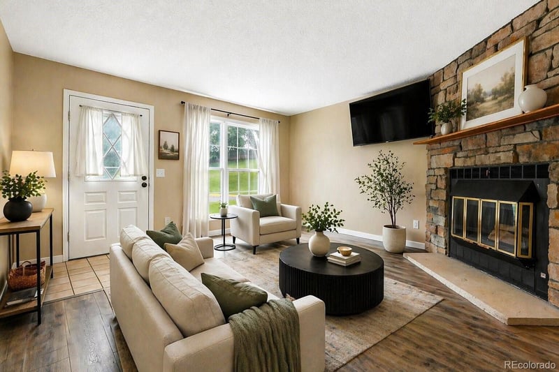 9762 Cornell Pl, Lakewood, CO 80227