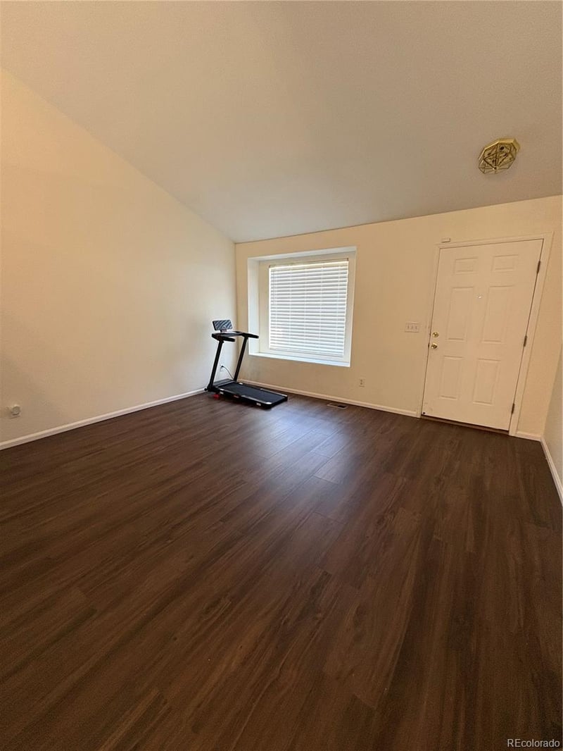4708 Ireland Ct, Aurora, CO 80015