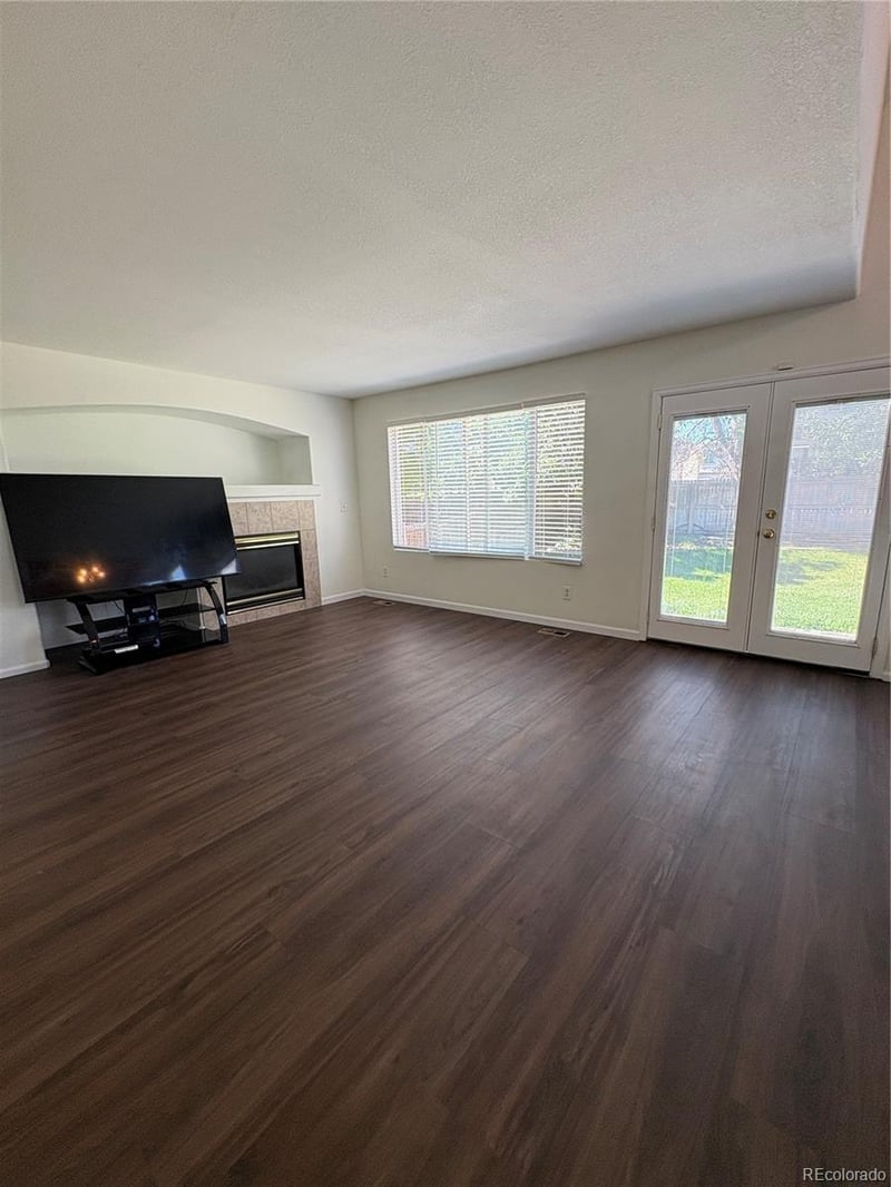 4708 Ireland Ct, Aurora, CO 80015