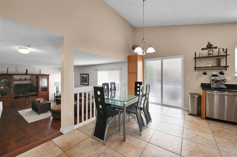 4931 Danube St, Aurora, CO 80015