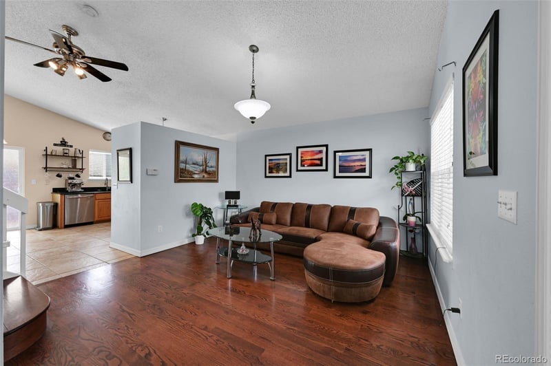 4931 Danube St, Aurora, CO 80015