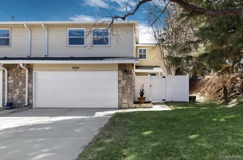 2496 Vaughn Way #D, Aurora, CO 80014