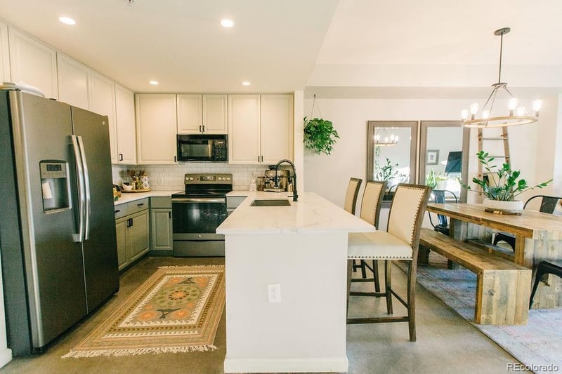 925 Lincoln St #4D, Denver, CO 80203