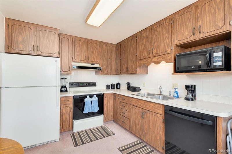 5071 66th Ave, Arvada, CO 80003
