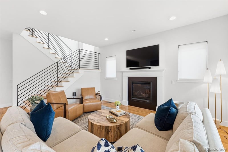 1501 S Clayton St, Denver, CO 80210