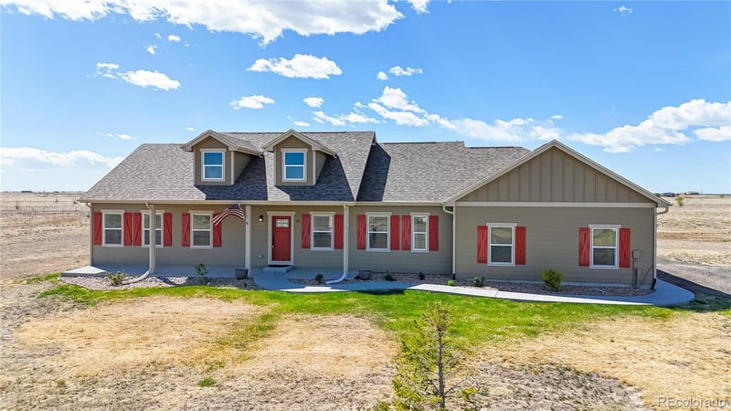 56 8th Ave, Byers, CO 80103