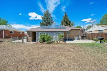 7250 Avrum Dr, Denver, CO 80221