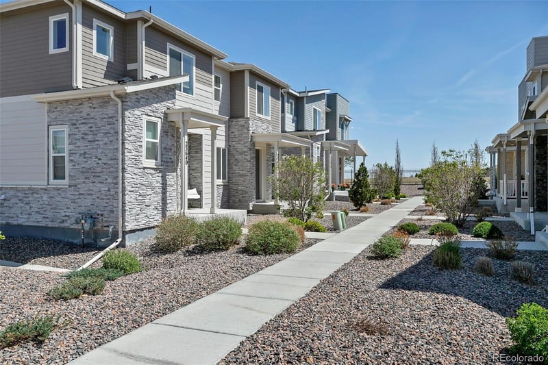 23642 E 5th Dr, Aurora, CO 80018
