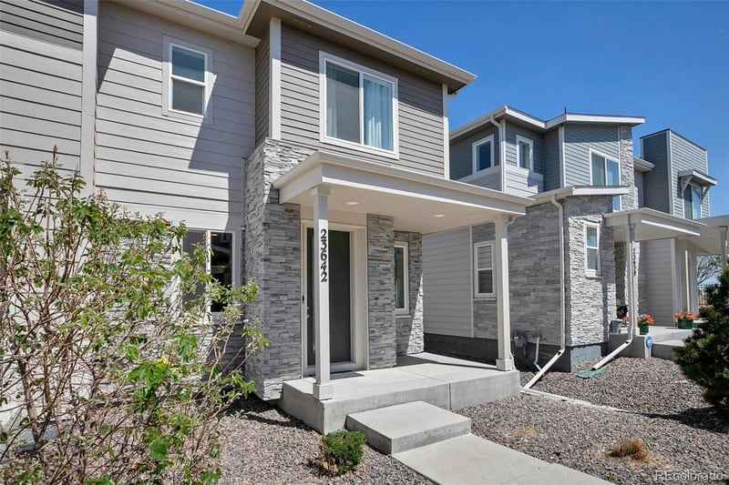 23642 E 5th Dr, Aurora, CO 80018