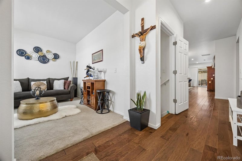 9174 Pitkin St, Commerce City, CO 80022