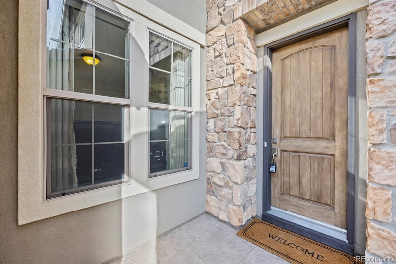 15454 Auburn Ave, Lakewood, CO 80228