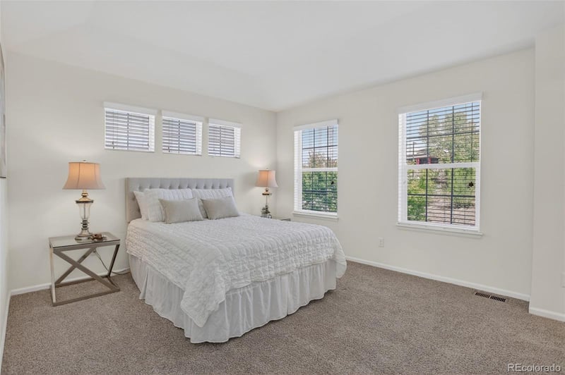 14791 Poundstone Dr, Aurora, CO 80015