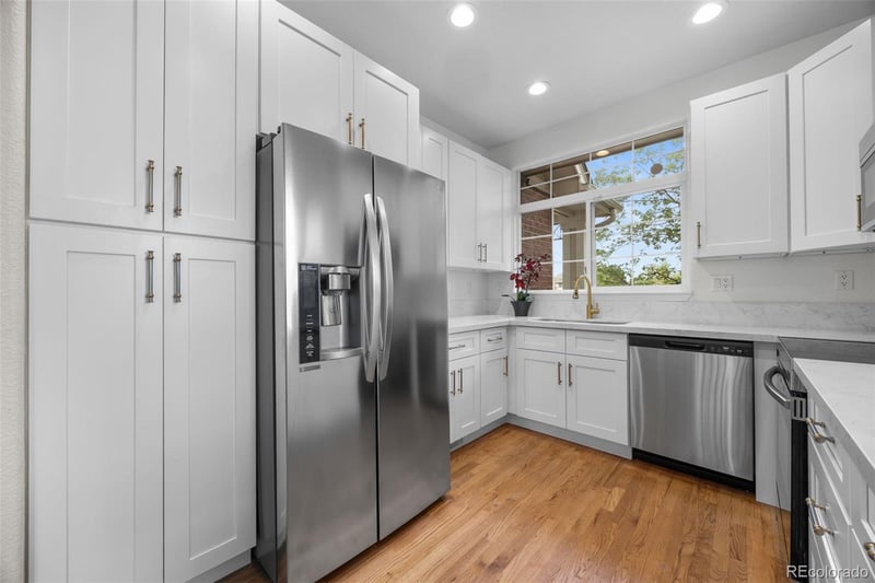 9881 Carolina Pl, Aurora, CO 80247