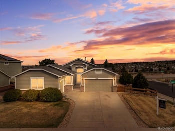 6756 Solana Dr, Castle Pines, CO 80108