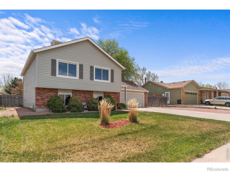 412 Edgewood Dr, Loveland, CO 80538