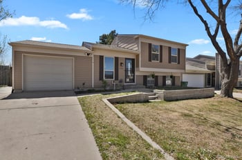 20540 Coolidge Pl, Aurora, CO 80011