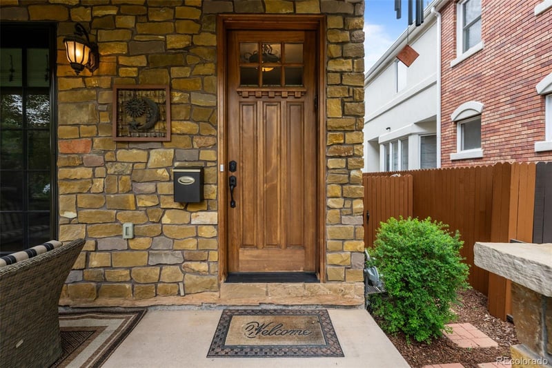 43 S Monroe St, Denver, CO 80209