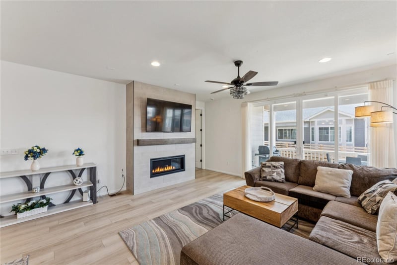 24544 37th Ave, Aurora, CO 80019