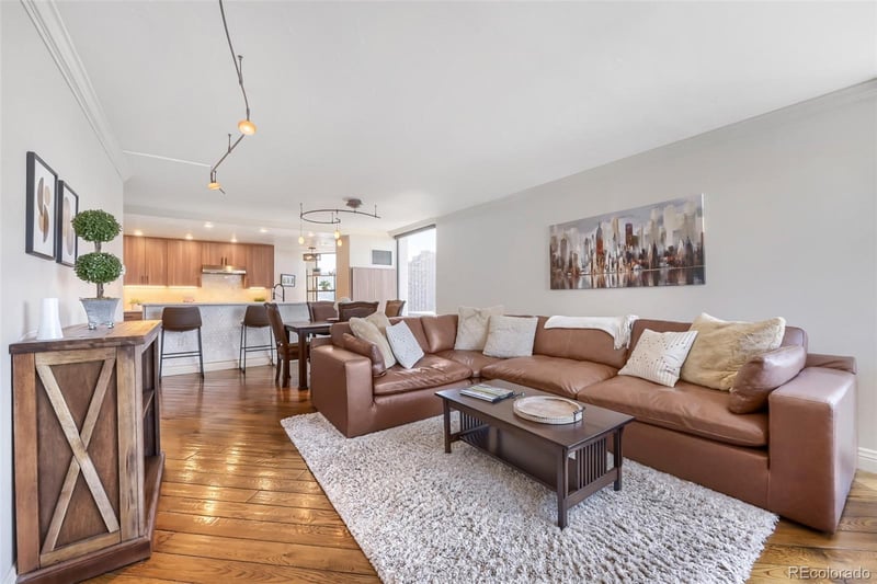 1625 Larimer St #3001, Denver, CO 80202