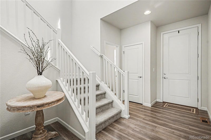 1172 Basalt Ridge Loop, Castle Rock, CO 80108