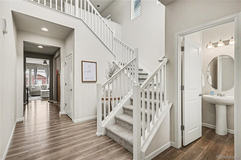 1172 Basalt Ridge Loop, Castle Rock, CO 80108