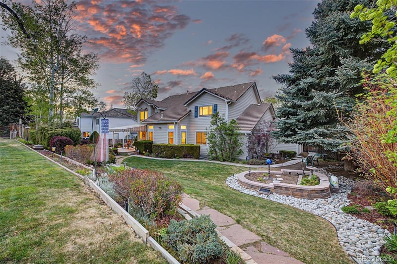 2464 S Fenton Dr, Lakewood, CO 80227