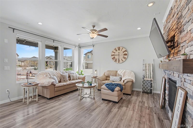 10105 Thrive Ln, Colorado Springs, CO 80924