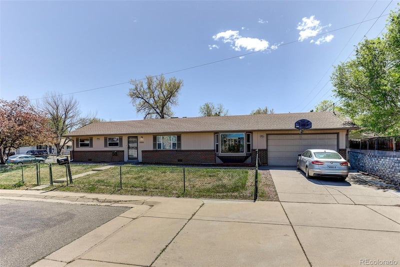 9900 57th Pl, Arvada, CO 80002