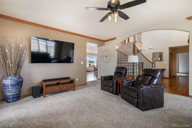 19748 Kershaw Ct, Monument, CO 80132