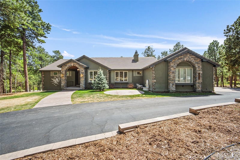 4961 High Forest Rd, Colorado Springs, CO 80908