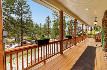 916 Tenderfoot Dr, Larkspur, CO 80118