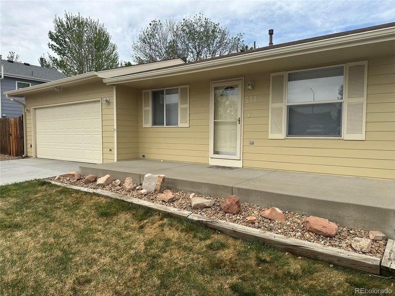 511 Sundance Cir, Dacono, CO 80514