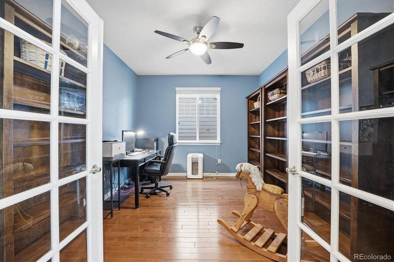 25561 E 5th Pl, Aurora, CO 80018