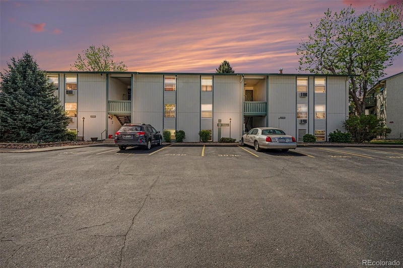 2150 Vaughn Way #204D, Aurora, CO 80014
