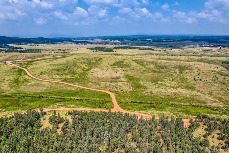 4600 Elk Valley Rd, Divide, CO 80814