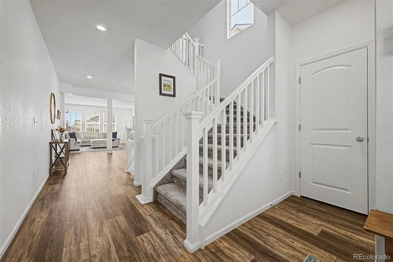 21300 61st Ave, Aurora, CO 80019