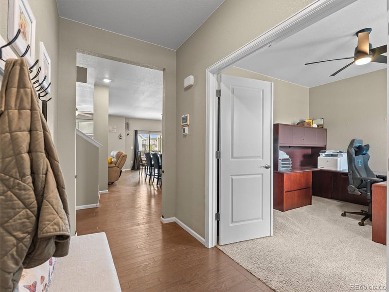 26940 Cedar Ave, Aurora, CO 80018