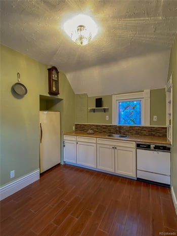 142 5th Ave, Denver, CO 80204