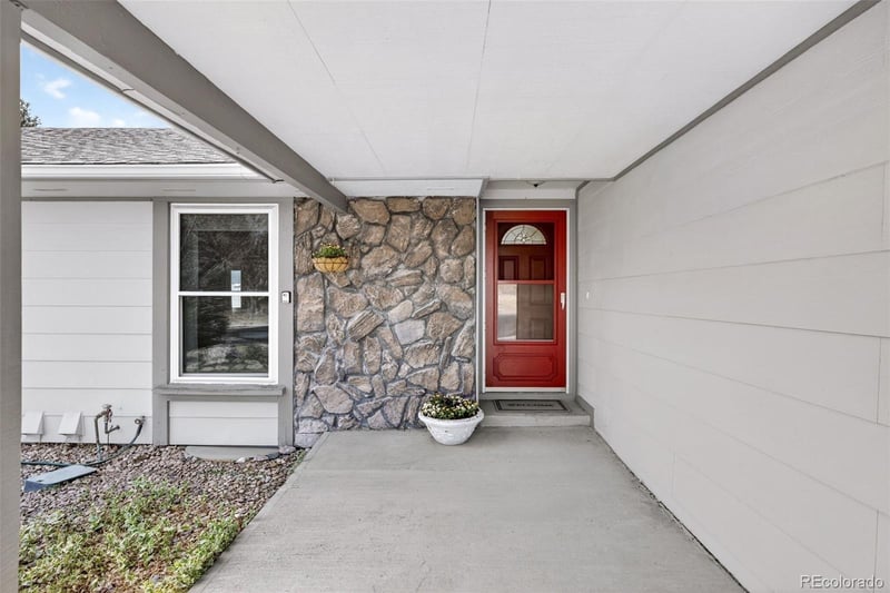 1005 Barbi Ct, Castle Rock, CO 80104
